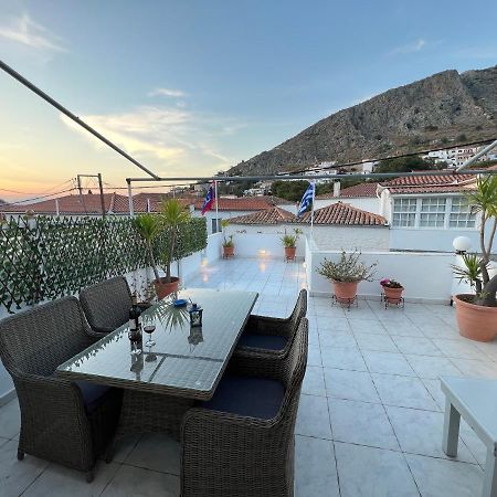 Perakis Apartments Hydra  Esterno foto