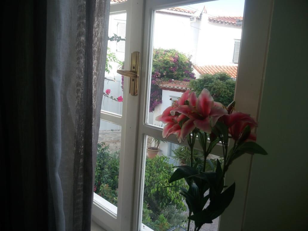 Perakis Apartments Hydra  Esterno foto